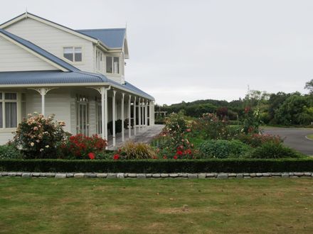 Garden 4 Garden bed in front of house