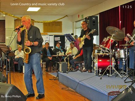 1125  Levin Country and music variety club - Resource cover image