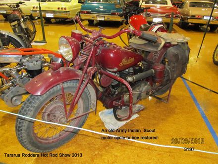 3197 An old Army  Indian Scout motor cycle - Resource cover image