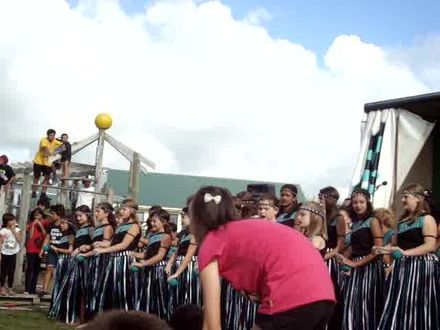 Ohau School Kapa Haka group perform poi dance - Resource cover image