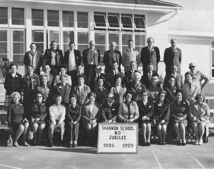 Pupils of 1926-1929 at 85th Jubilee, Shannon School, June 1974