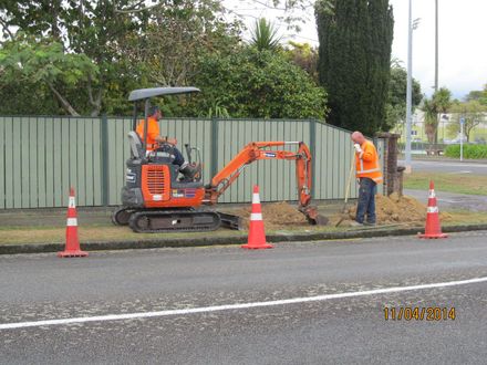 Digger at work - Resource cover image