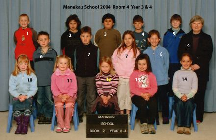 Manakau School 2004  Room 4  Year 3 & 4 - Resource cover image