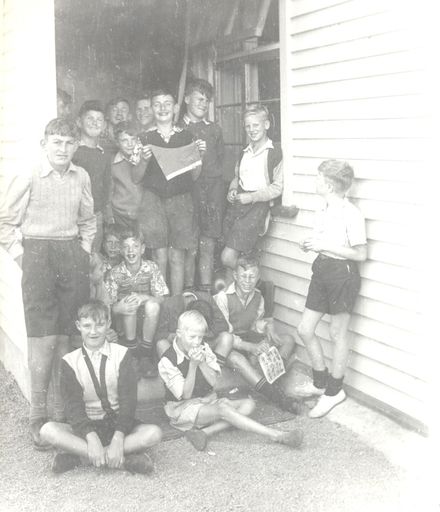 Group of boys at Kimberley