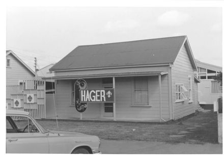 Building (Hager), 1970