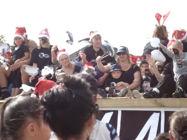All Blacks Float in Levin Christmas Parade 2011 - Resource cover image