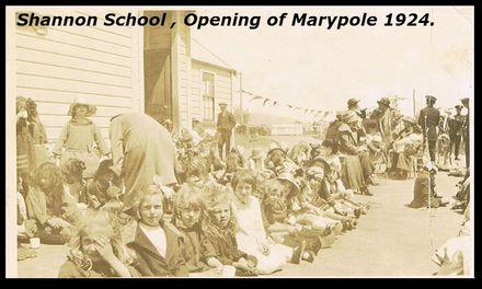 Shannon School, opening of Marypole 1924 - Resource cover image