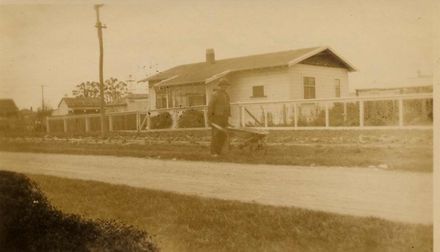 Laying the Footpath, Bath Street West
