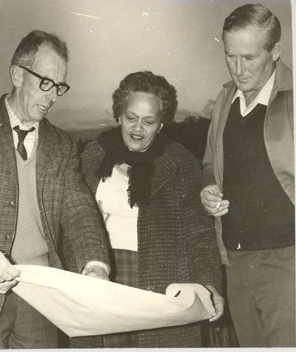 Viewing plans for road through Horowhenua Lake Domain - Resource cover image