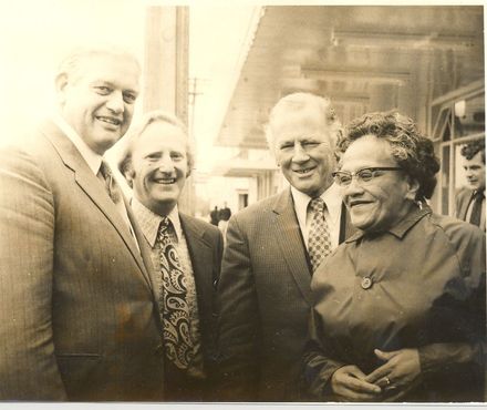 Mr Norman Kirk with group of Levin people, 1972