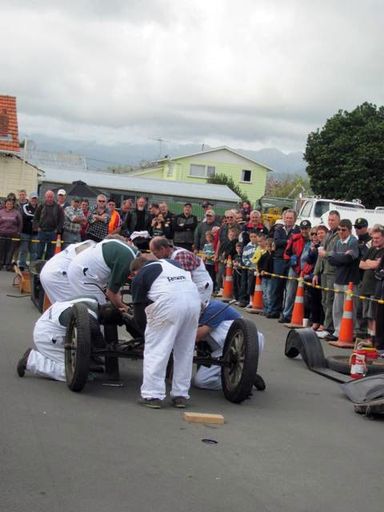 Assembling the Model T Ford 2