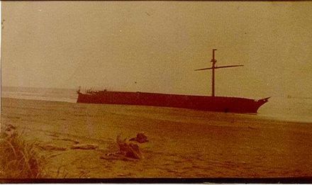 'Hydrabad' shipwreck, c.1908