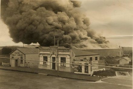 NZ Shipping Co Fire, 1933