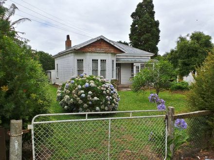 66 Stout Street, Shannon - Resource cover image