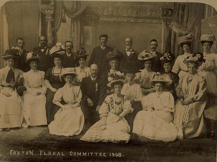 Foxton Floral Committee