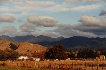 Tararua Range from Queen Street East