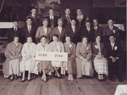 Pupils of 1940-49 at Shannon School 75th Jubilee (indoor), 1964