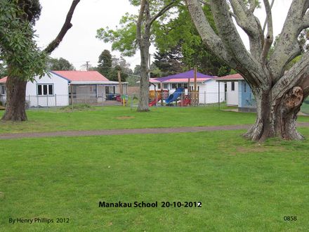 IMG_0858  Manakau School  20-10-2012_edited-1