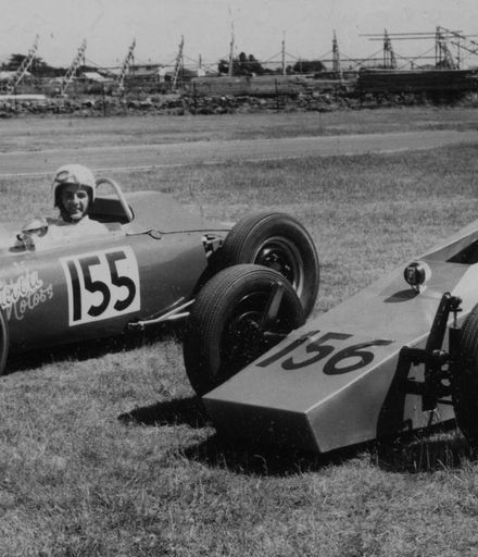 Two Formula Vees at the Levin motor-racing circuit, 1969.