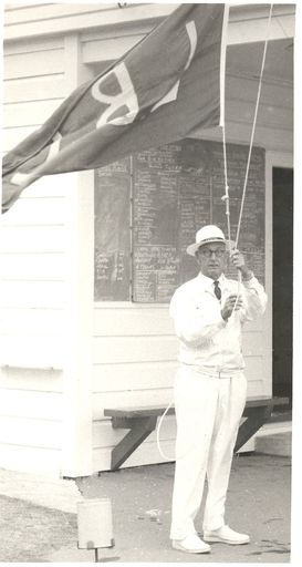 Mr Edwards lowers flag at Levin Women's Bowling Club - Resource cover image