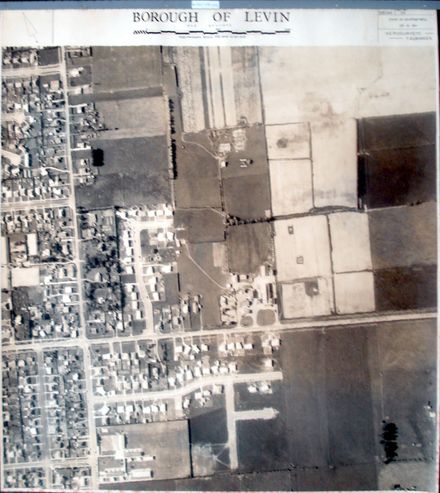 Aerial survey photograph (Levin) - Resource cover image