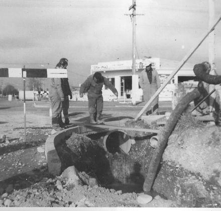 Levin Stormwater scheme - stage 1. Prior to June 1972.  Tiro Tiro Rd - Queen St - Resource cover image