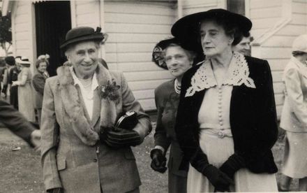 Mrs Lett and Mrs Keedwell