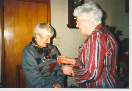Presentation of 'Bar of Honour', 27 July 1989 - Resource cover image