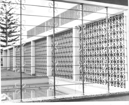 Exterior view of building (unidentified)