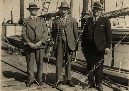 W. D. Bauckham, W. S. Maunder and W. H. Hart.