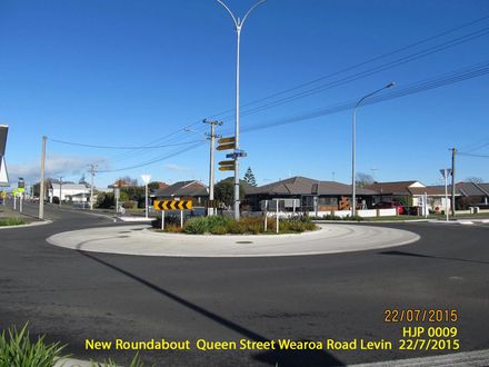 HJP 0009 New Roundabout  Queen Street Weraroa Road Levin  22-7-015 - Resource cover image
