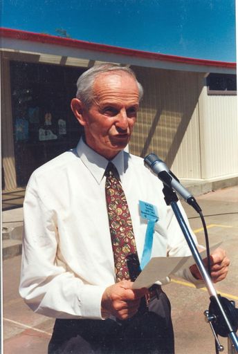 Bob May (ex Staff) doing Roll Call at official opening of the reunion