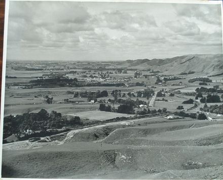Manakau area, looking north