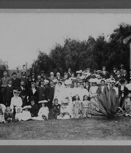 Butt - Shaw Wedding Group, c.1908