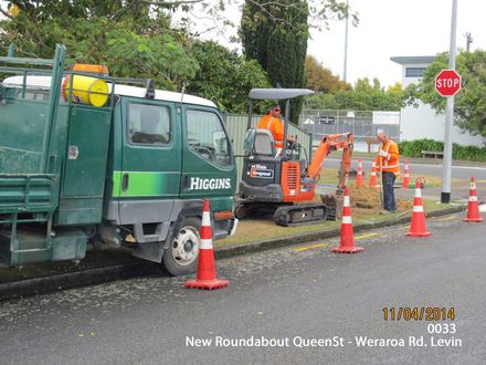 New Roundabout QueenSt - Weraroa Rd  Levin 0033