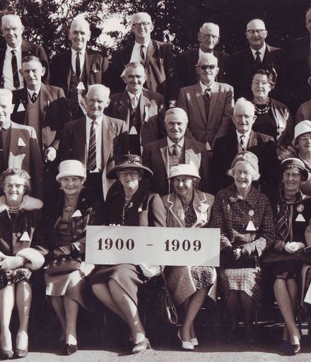 Second Decade Pupils (1900 - 1909) at 75th Jubilee, Shannon School, May 1964