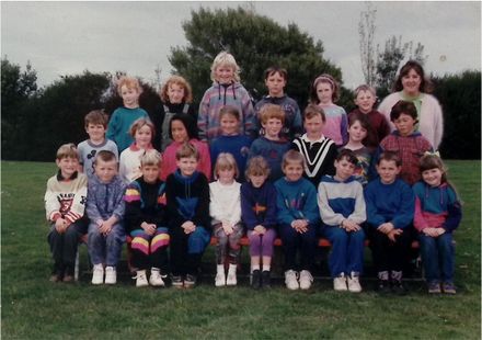 Poroutawhao School Standard 1 Class Photo 1994