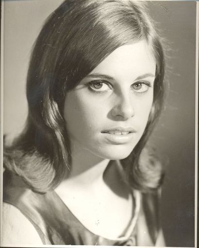 Miss Pledger, winner, N.Z. 'Teen Princess' contest, 1968