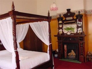 Moutoa Estate interior