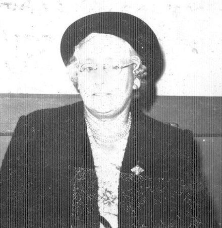 Mrs Elsdon Clark (Alma) - Resource cover image