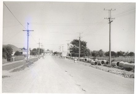 York Street, Levin. West from  Salisbury Street. Feb 1969. - Resource cover image