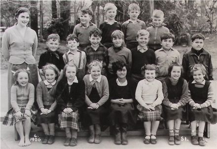 Poroutawhao School Standard 1 Class Photo 1956 - Resource cover image