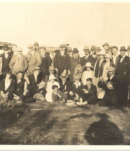Levin and Masterton Amateur Athletic & Cycling Club members picnicing at Hokio Beach, c.1926