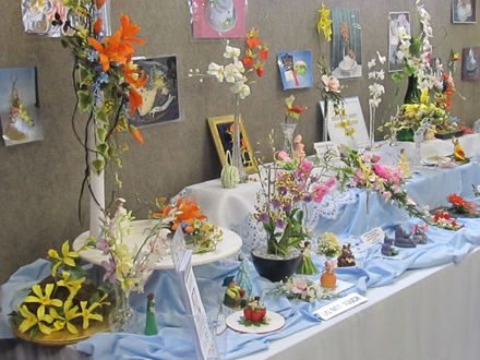 The Levin Orchid society show August 2012 0247 - Resource cover image