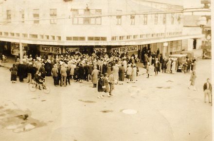 Ince Fire Sale (Central Buildings) c.1928-30