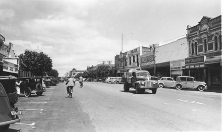 Oxford Street - looking South