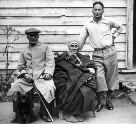 Kipa Roera and family 7 June 1936