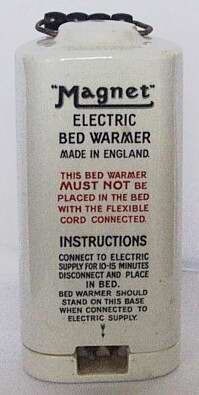 Electric bed warmer