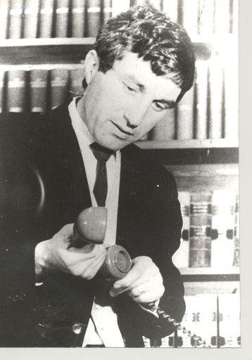 Mr Henwood, solo performance, Levin Little Theatre, 1970 - Resource cover image