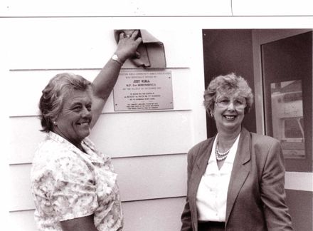 Mrs Robinson & Mrs Keall Opening St Johns Building, 1995